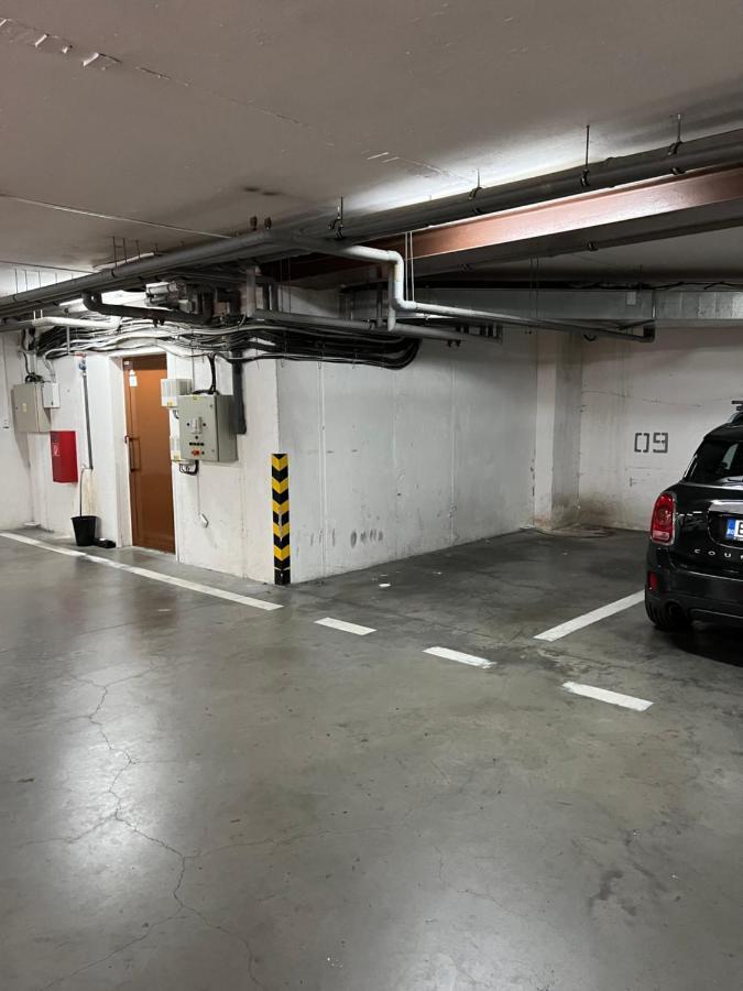 Castle View Apartment With Free Parking Bratislava Luaran gambar