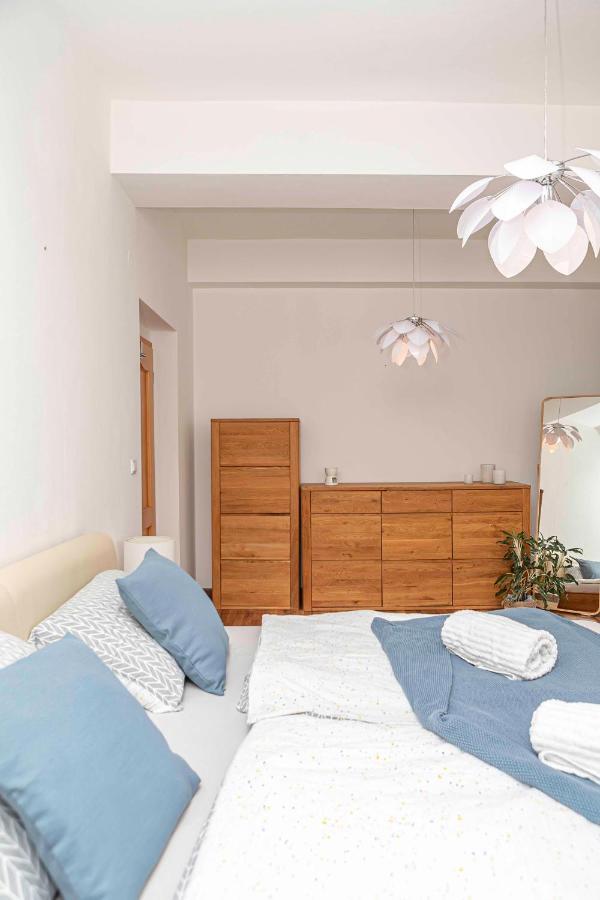 Castle View Apartment With Free Parking Bratislava Luaran gambar