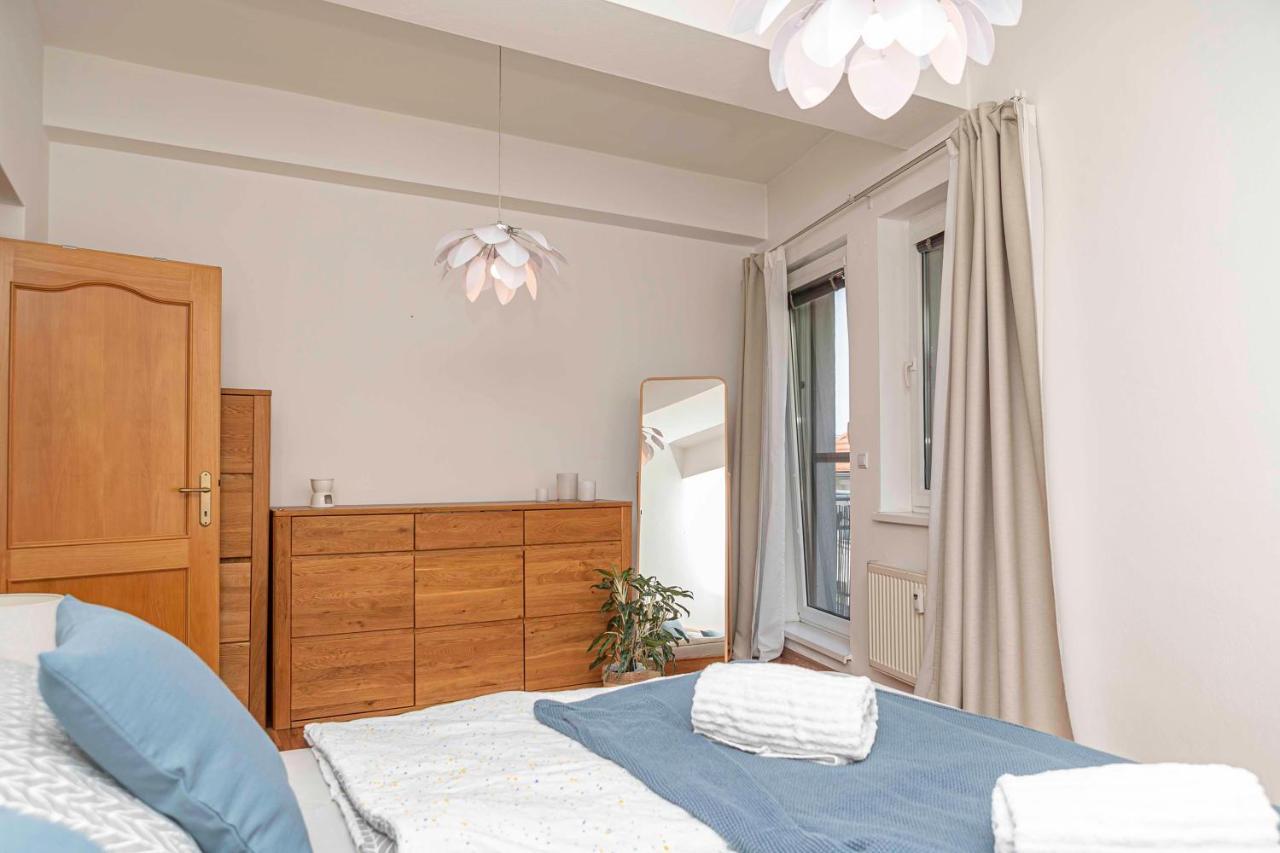 Castle View Apartment With Free Parking Bratislava Luaran gambar