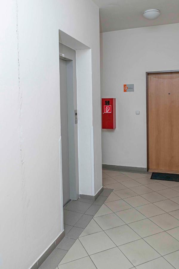 Castle View Apartment With Free Parking Bratislava Luaran gambar